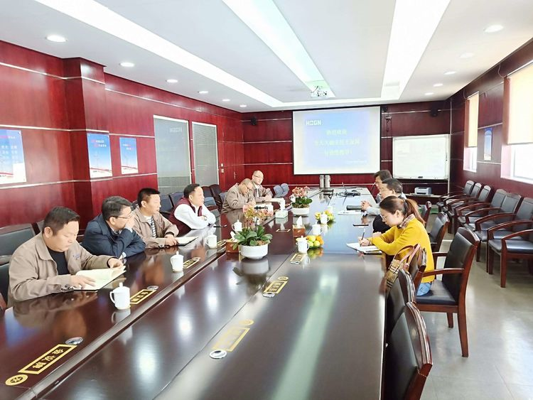 乐清市人大副主任王友闻莅临五五世纪开展助企事情_五五世纪新闻_新闻资讯_五五世纪电气集团