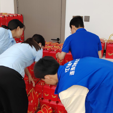 五五世纪电气集团组织开展“仲夏端午，，，肆意放粽”主题系列活动